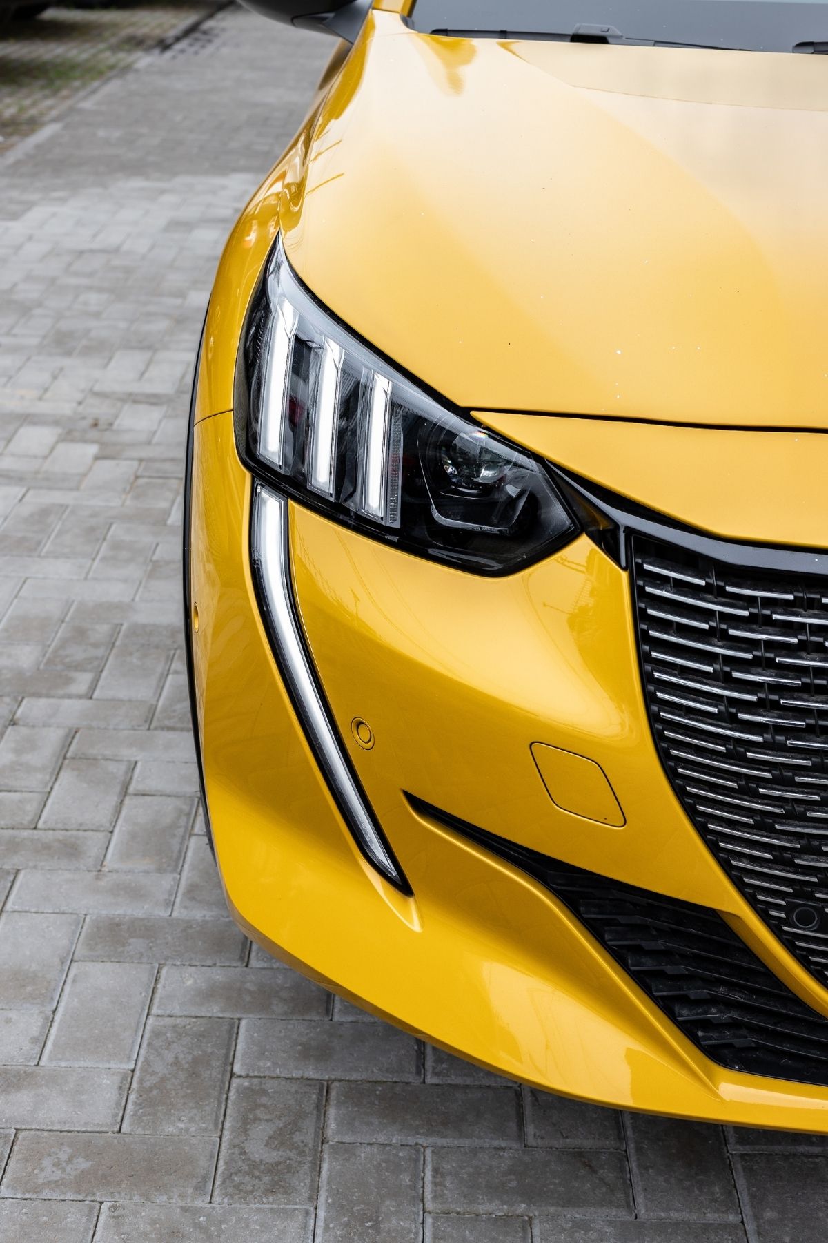 Réparation de zones rouillées sur carrosserie de véhicule à Dolbeau-Mistassini